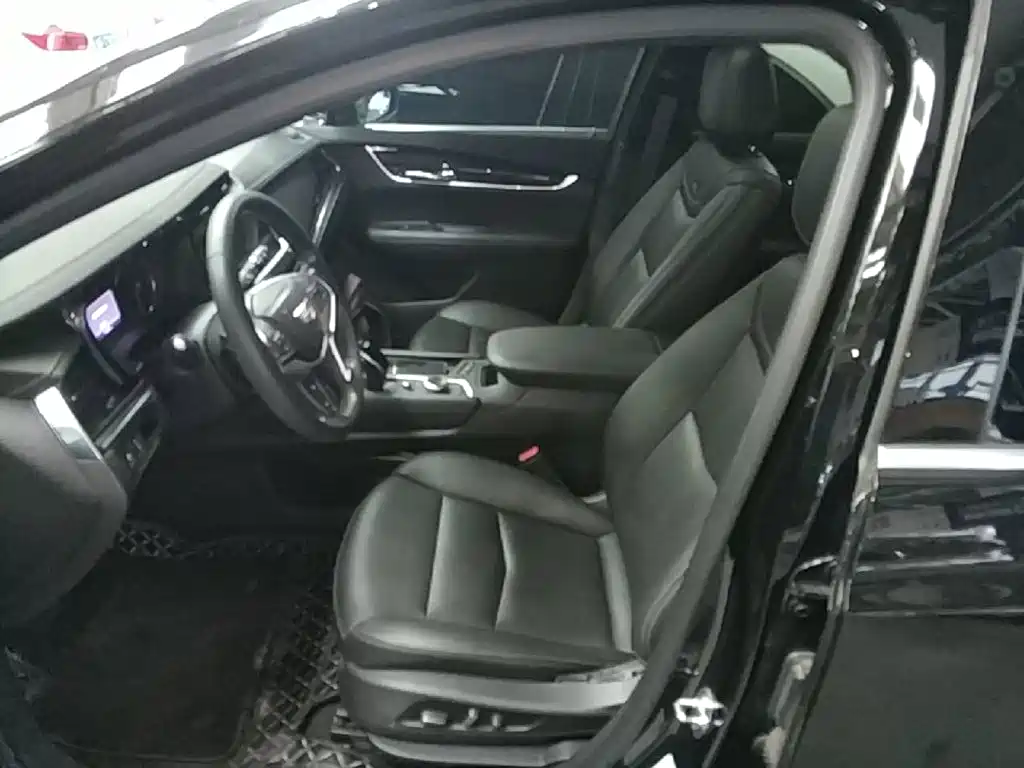 Cadillac XT5 — миниатюра 15