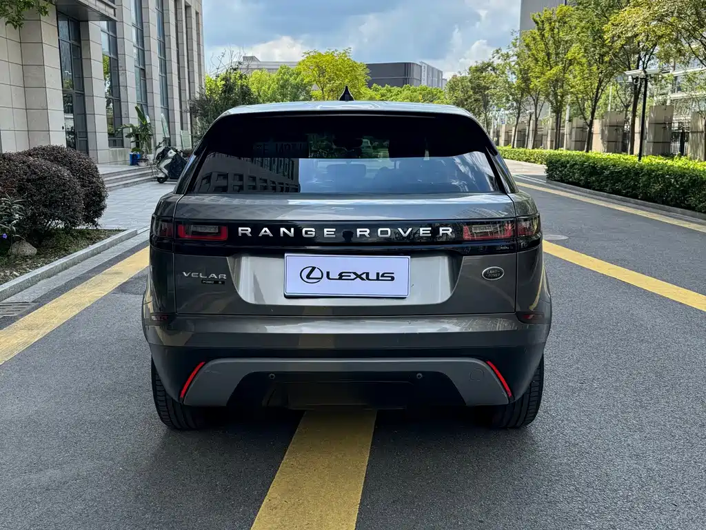 Land Rover Velar — миниатюра 15