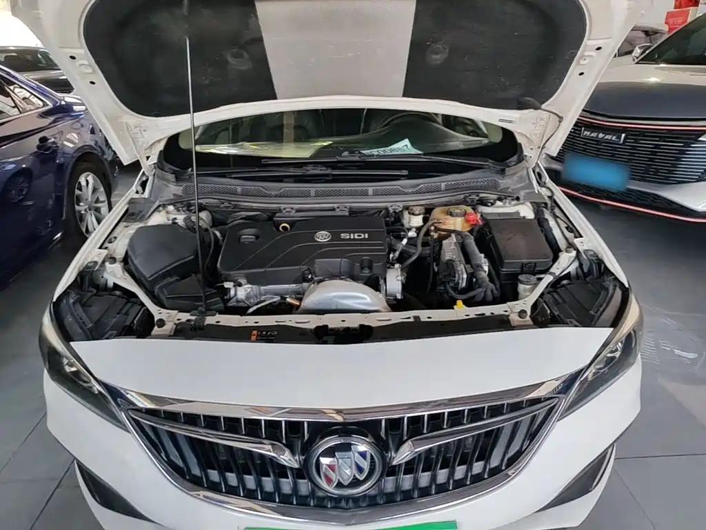 Buick Verano — миниатюра 20