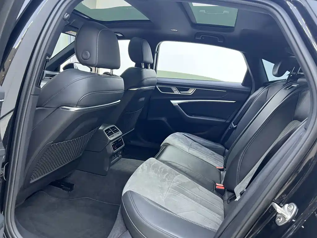 Audi A6L — миниатюра 8