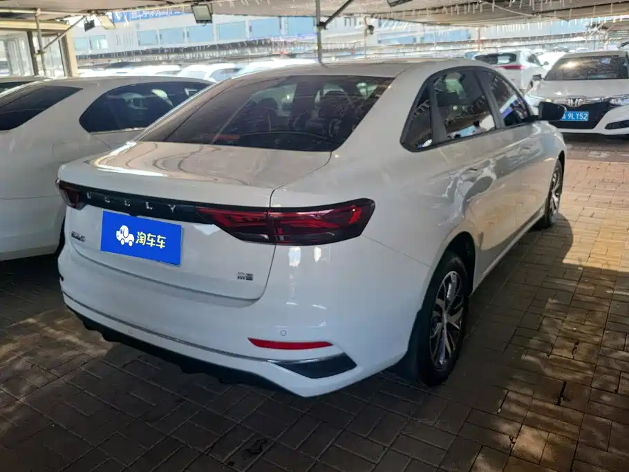 Geely Emgrand — миниатюра 3