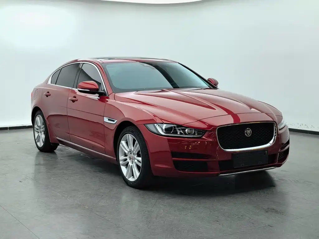 Jaguar XEL — миниатюра 3