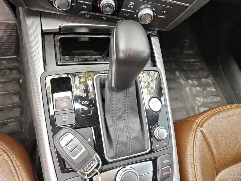 Audi A6L — миниатюра 10