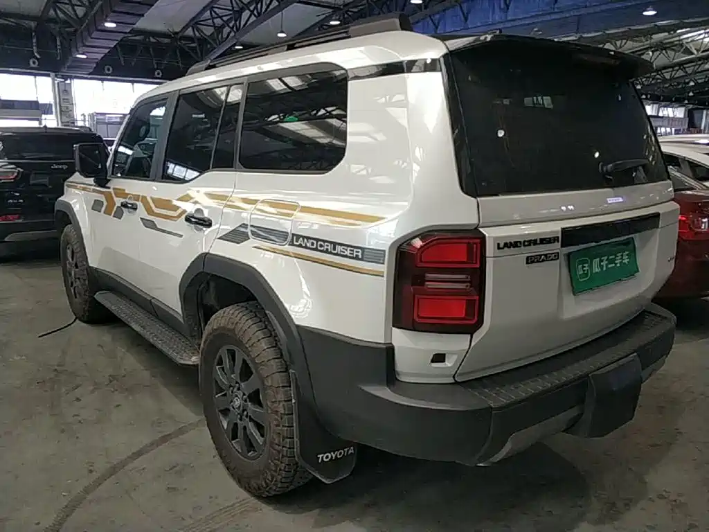 Toyota Prado — миниатюра 5