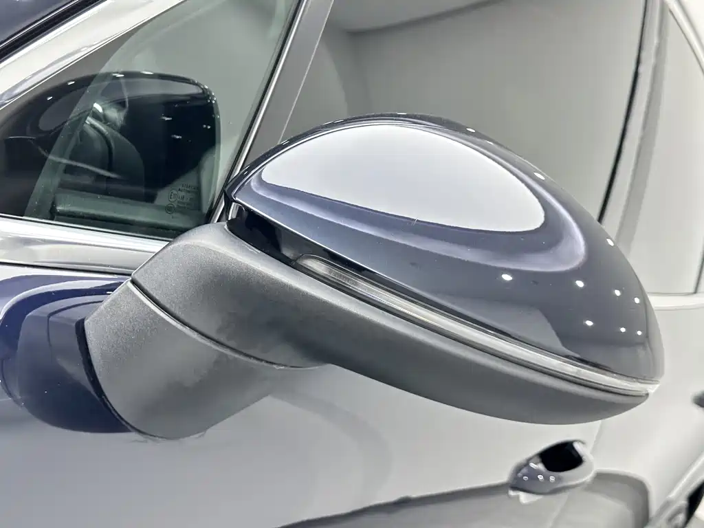 Porsche Cayenne — миниатюра 20