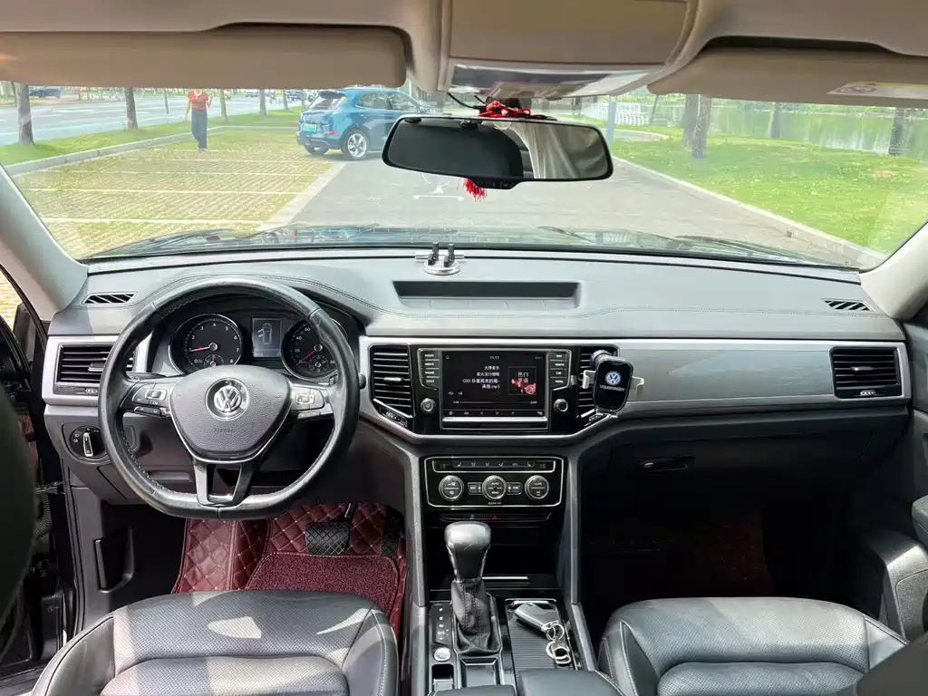 Volkswagen Teramont — миниатюра 5
