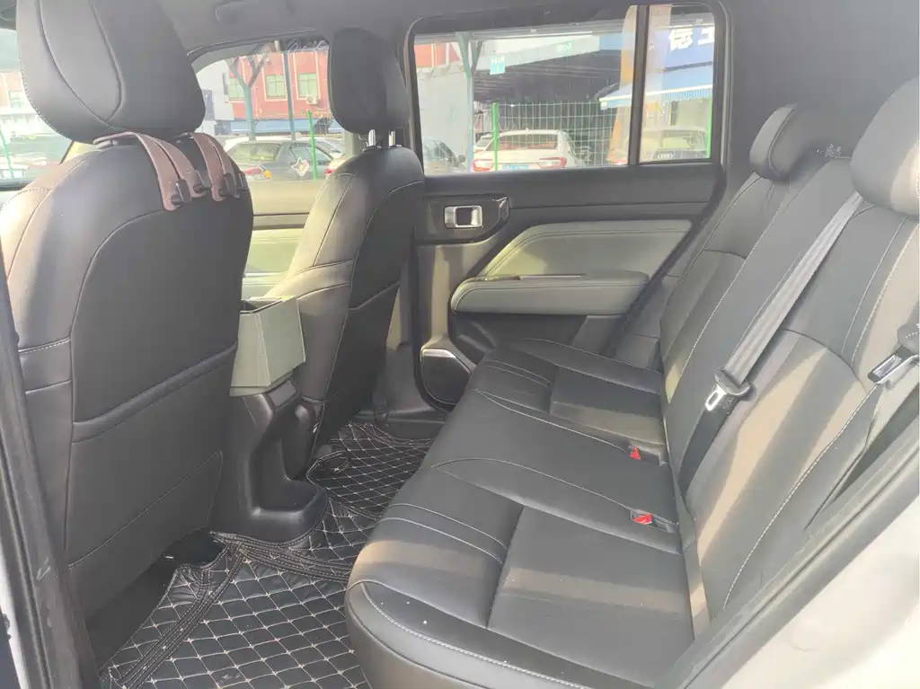 Baojun Yueye Plus — миниатюра 9