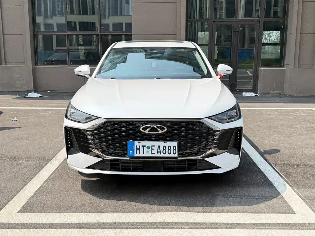 Chery 8 PRO 2025 1.6T DCT Luxury +