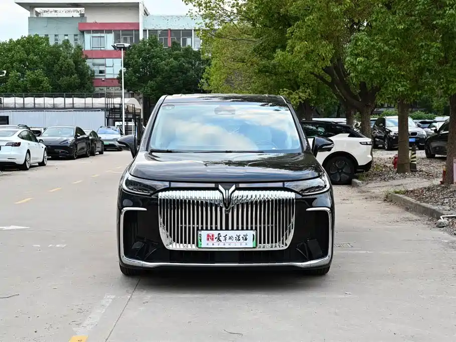 LANTU AUTOMOBILE LANTU DREAMER