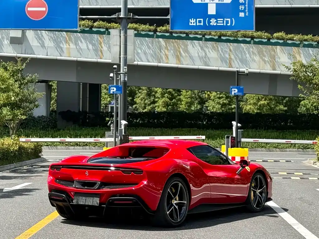 Ferrari 296 — миниатюра 7