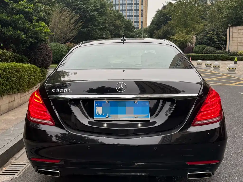 Mercedes-Benz S-Class — миниатюра 5