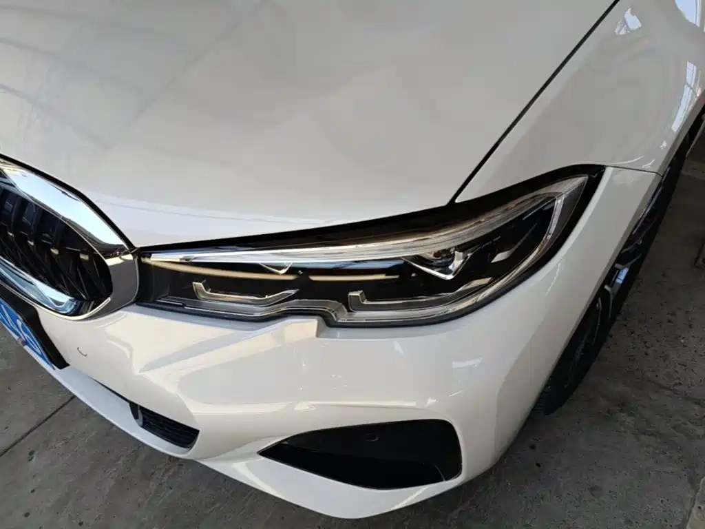 BMW 3 Series — миниатюра 24