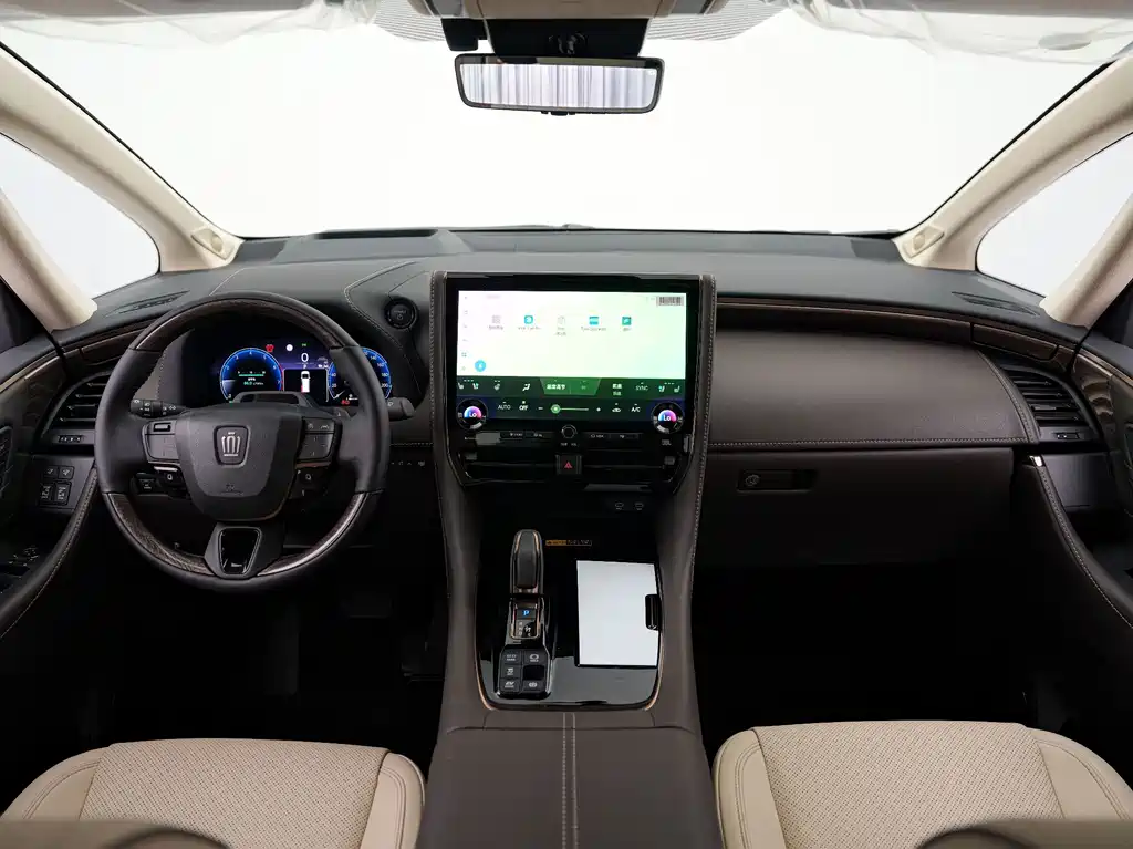 Toyota Vellfire — миниатюра 12