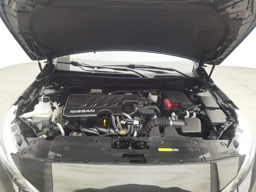 Nissan Teana — миниатюра 6