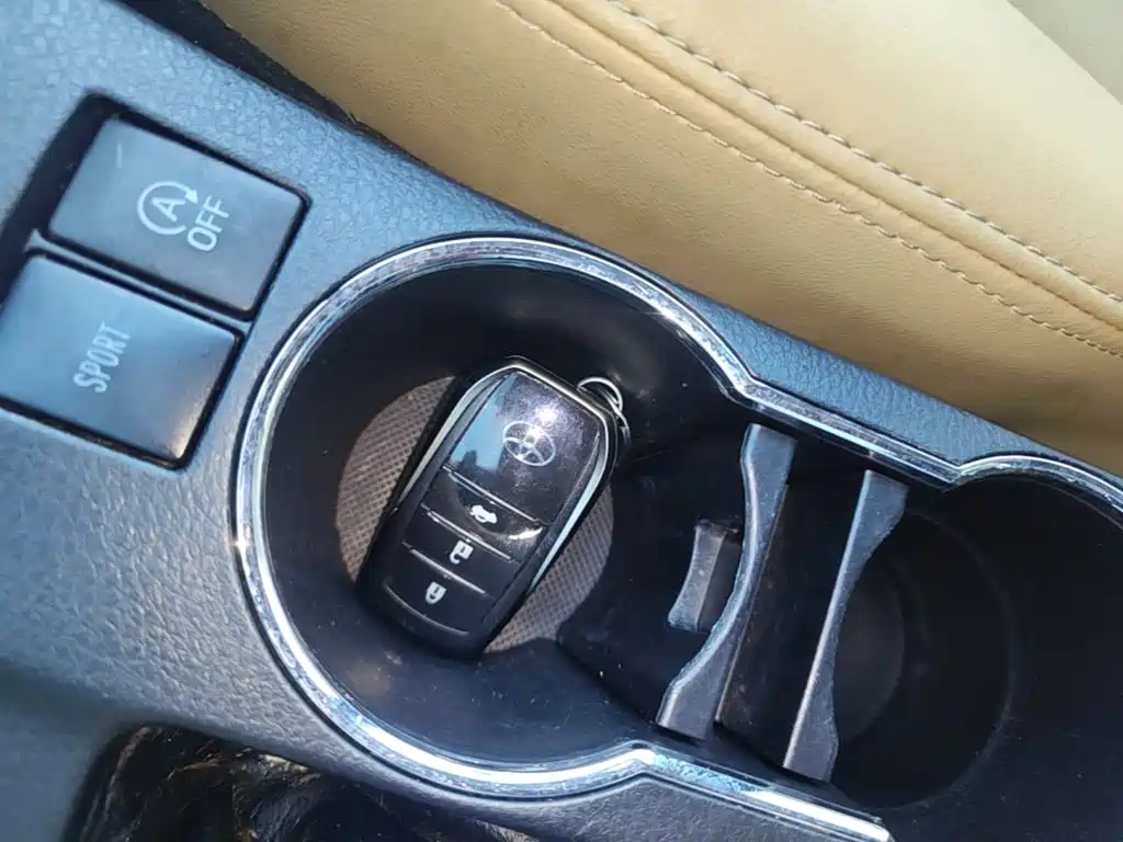Toyota Corolla — миниатюра 9