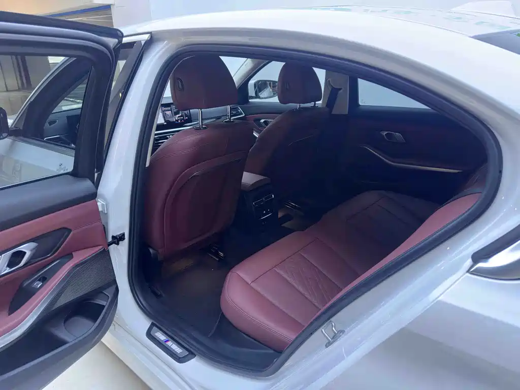 BMW 3 Series — миниатюра 20
