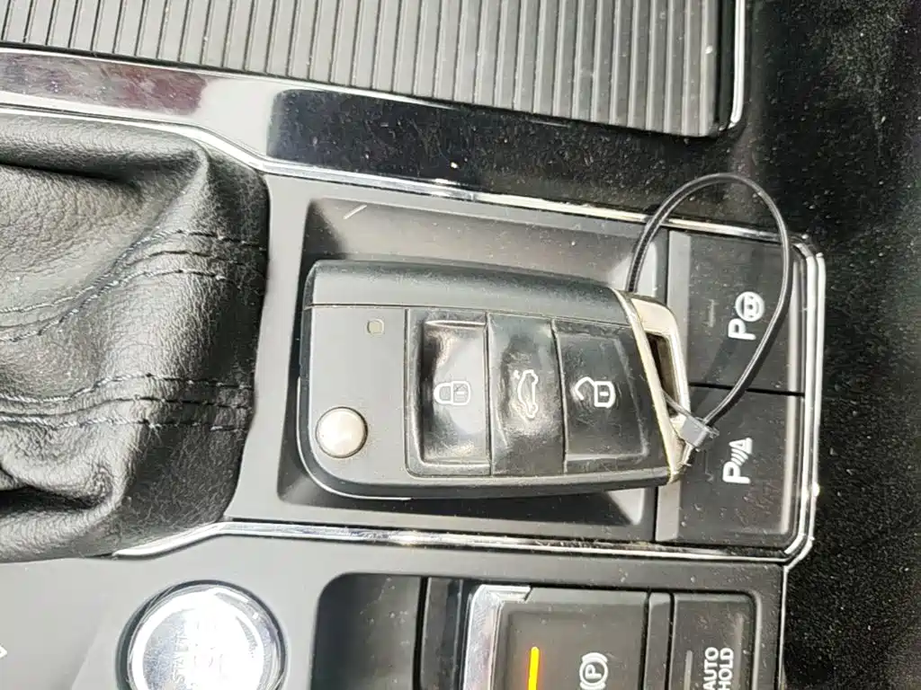 Volkswagen Teramont — миниатюра 9