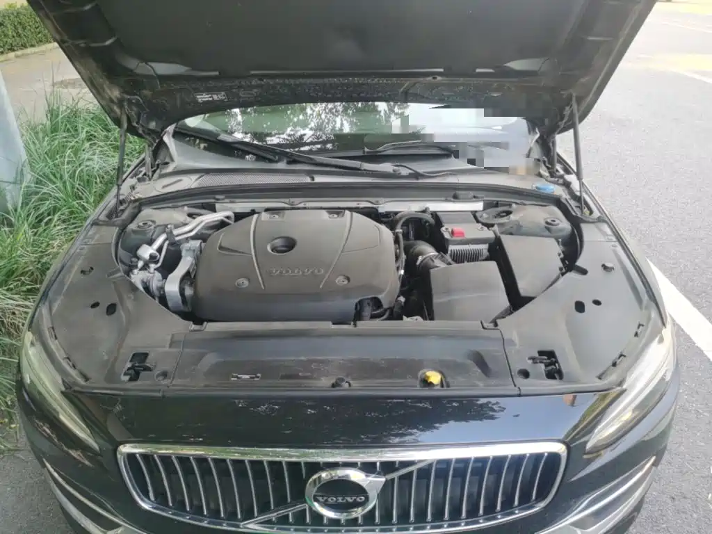 Volvo S90 — миниатюра 16