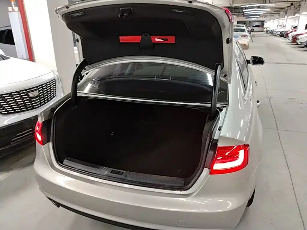 Audi A4L — миниатюра 19