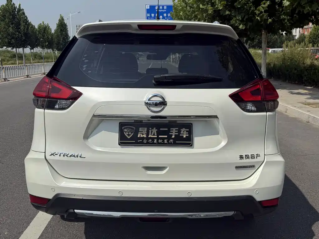 Nissan X-Trail — миниатюра 7
