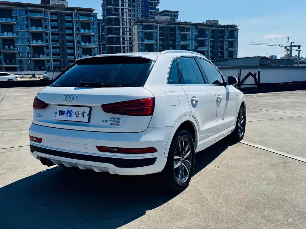 Audi Q3 — миниатюра 6