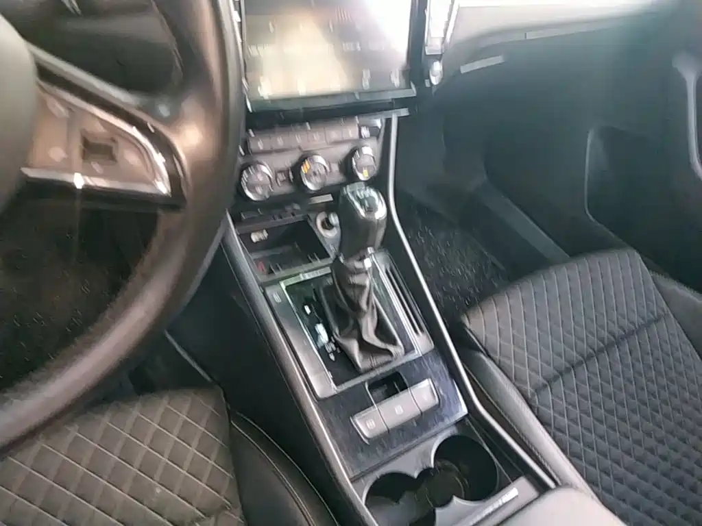 Skoda Superb — миниатюра 14