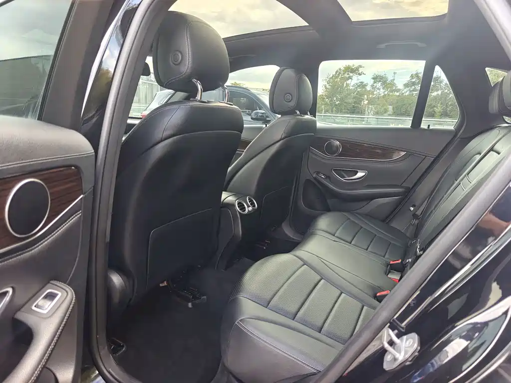 Mercedes-Benz GLC — миниатюра 6