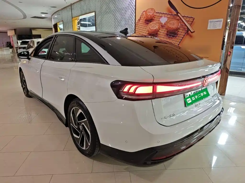Volkswagen ID.7 VIZZION — миниатюра 5