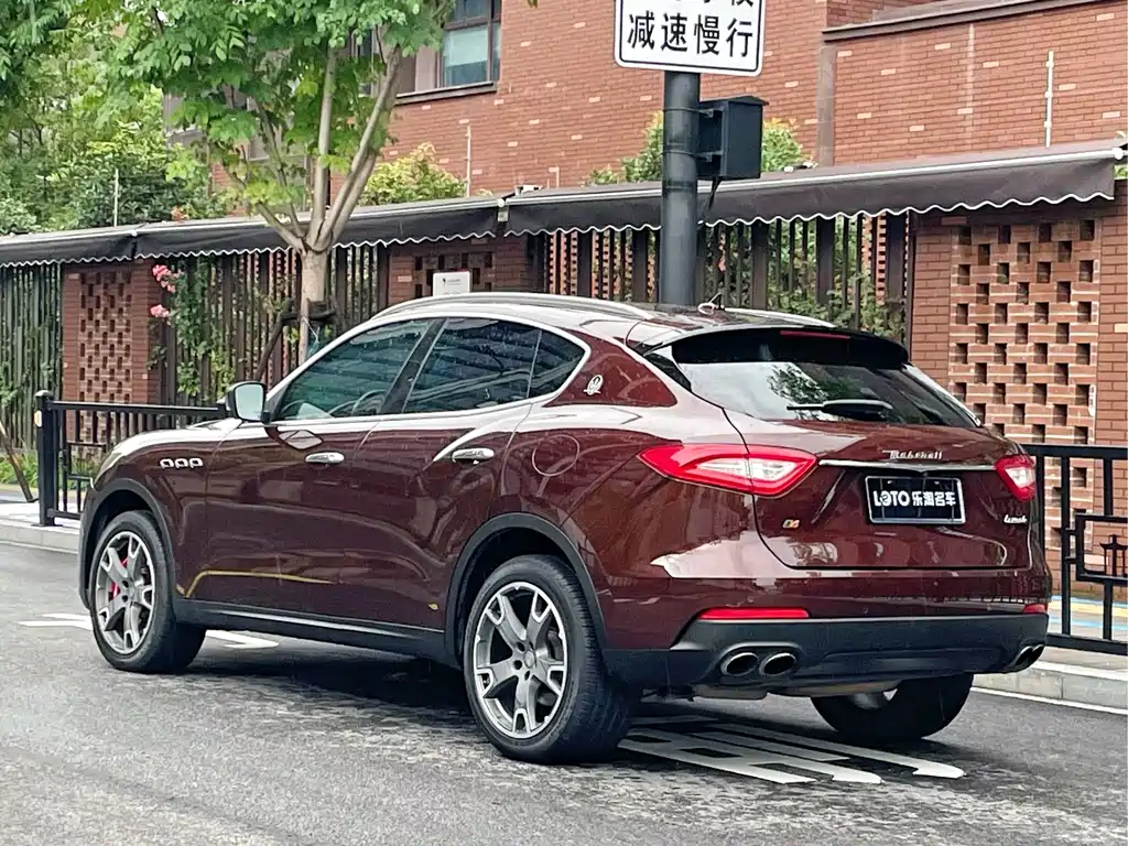Maserati Levante — миниатюра 4