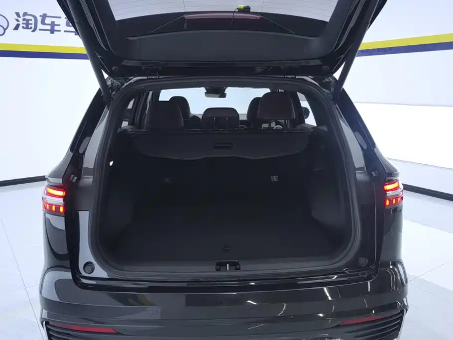 Geely Xingyue L — миниатюра 4