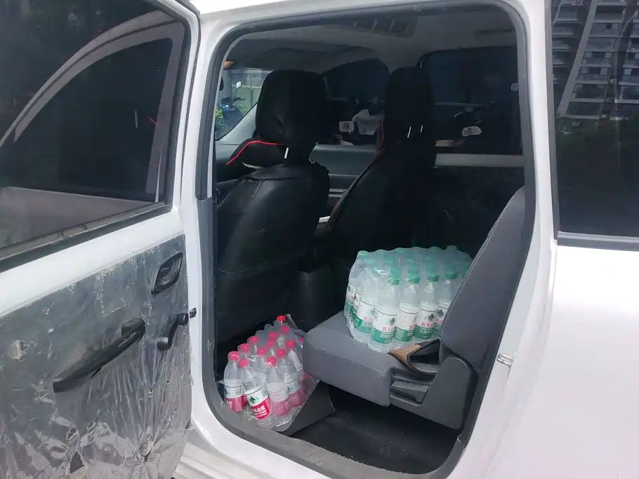 Wuling Hongguang EV — миниатюра 11