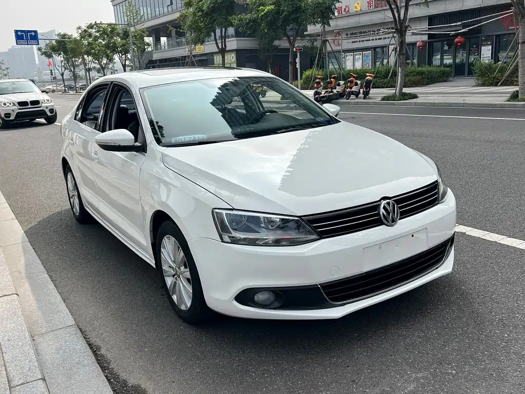 Volkswagen Sagitar — миниатюра 2