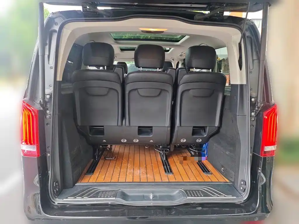 Mercedes-Benz V-Class — миниатюра 10