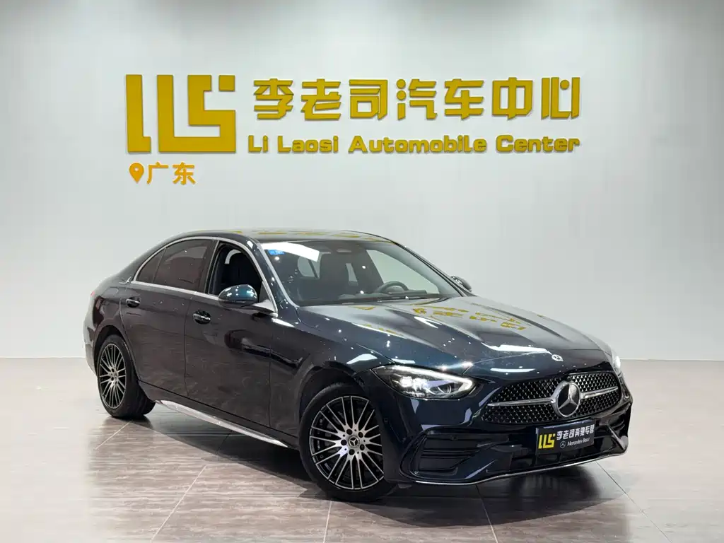 Mercedes-Benz C-Class — миниатюра 3