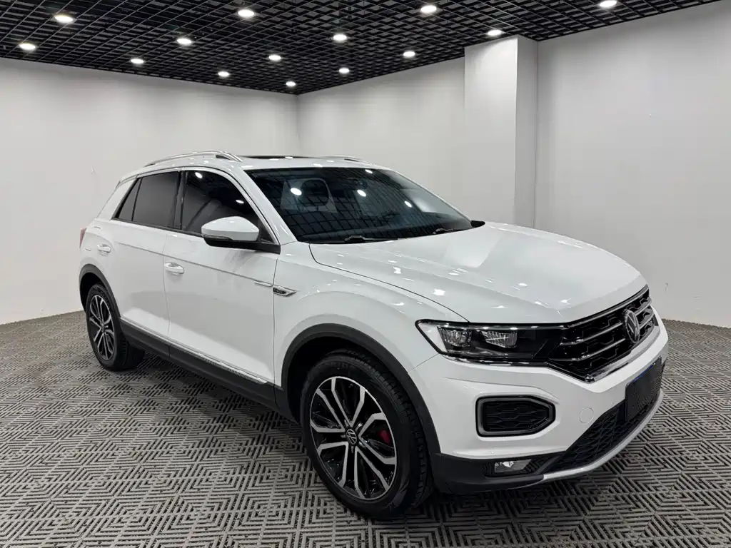 Купить Volkswagen T-Roc