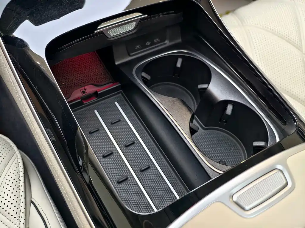 Mercedes-Benz S-Class — миниатюра 25