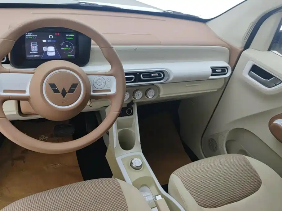 Wuling MINIEV — миниатюра 12