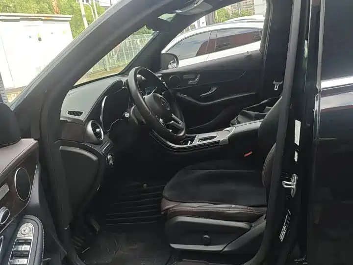 Mercedes-Benz GLC — миниатюра 3