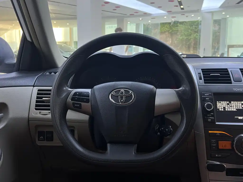 Toyota Corolla — миниатюра 10