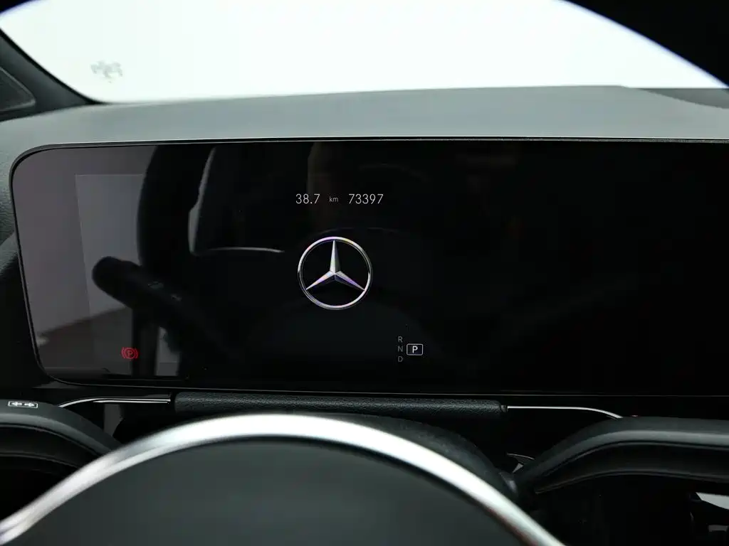 Mercedes-Benz B-Class — миниатюра 11