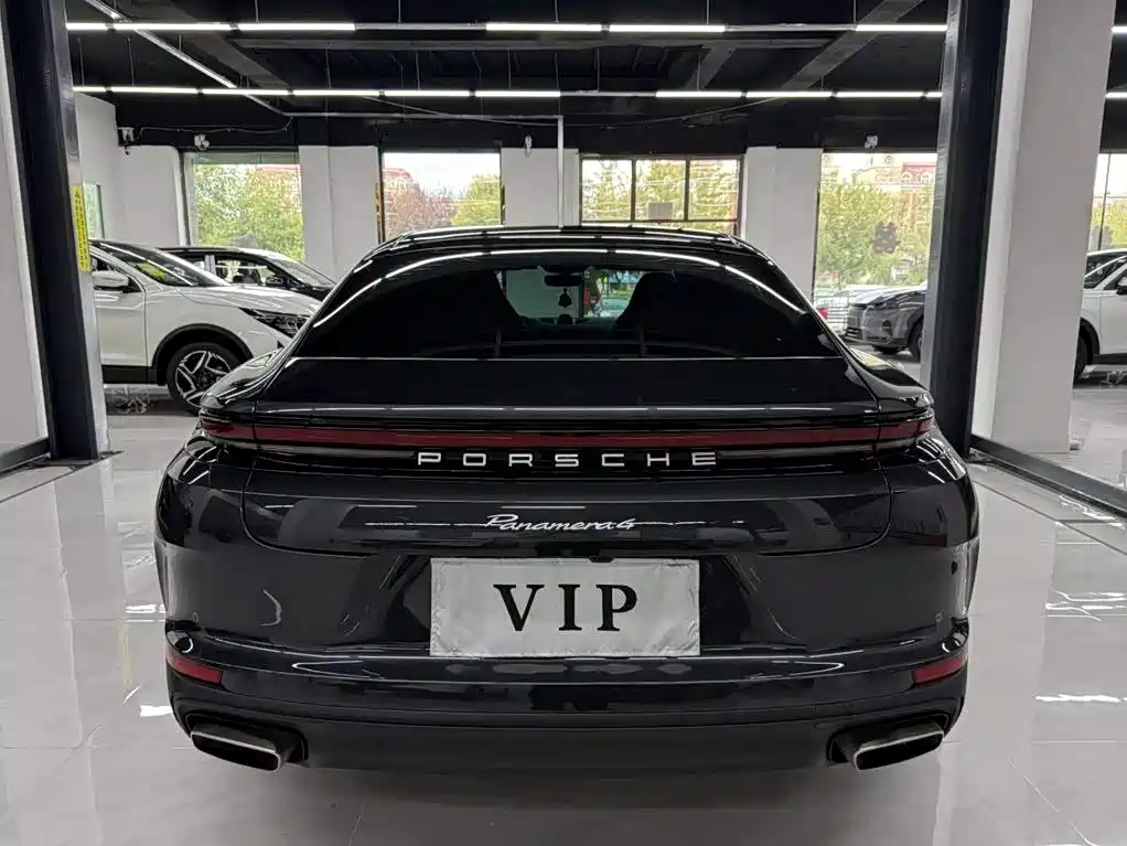 Porsche Panamera — миниатюра 5