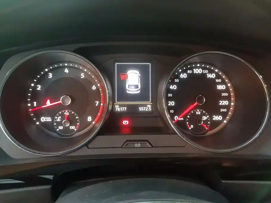 Volkswagen Tiguan L — миниатюра 14