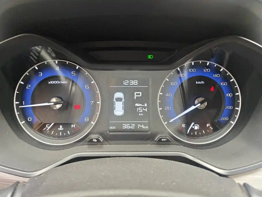 Geely Vision X3 — миниатюра 14