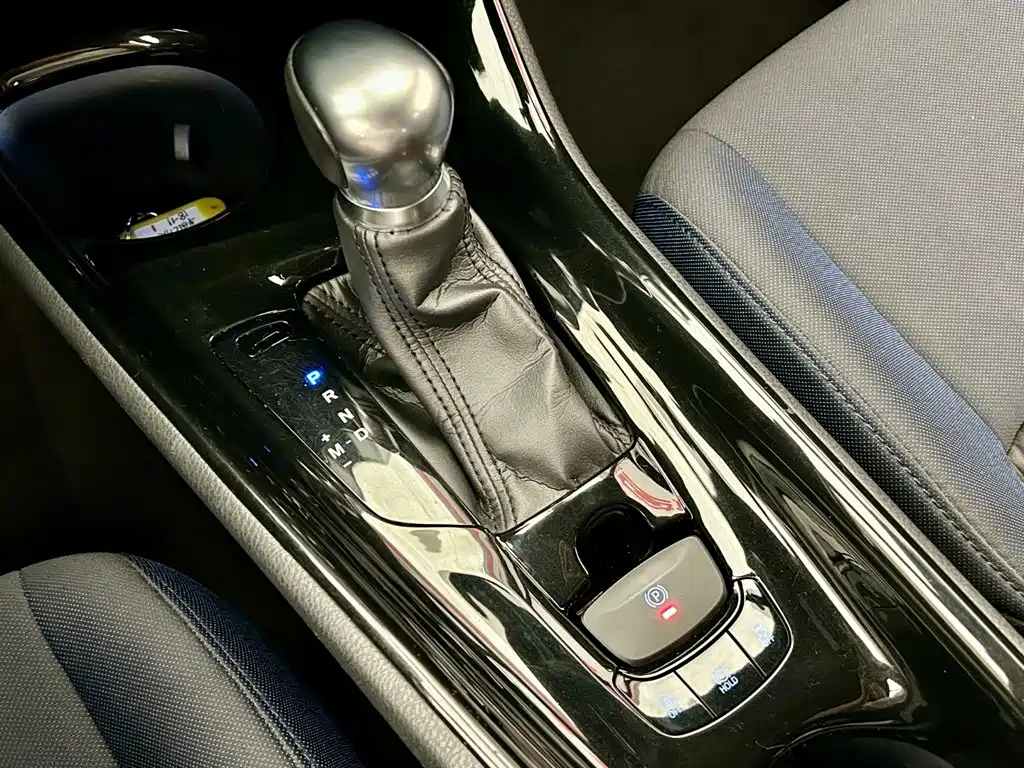 Toyota C-HR — миниатюра 10