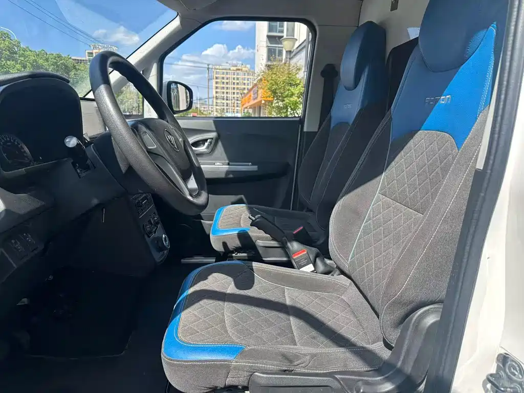 Foton Zhilan Genie E7 — миниатюра 4