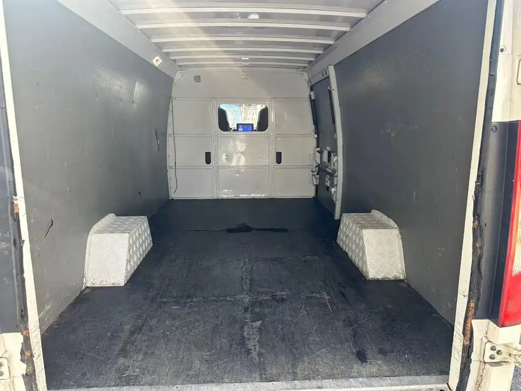 Foton Zhilan Genie E7 — миниатюра 8