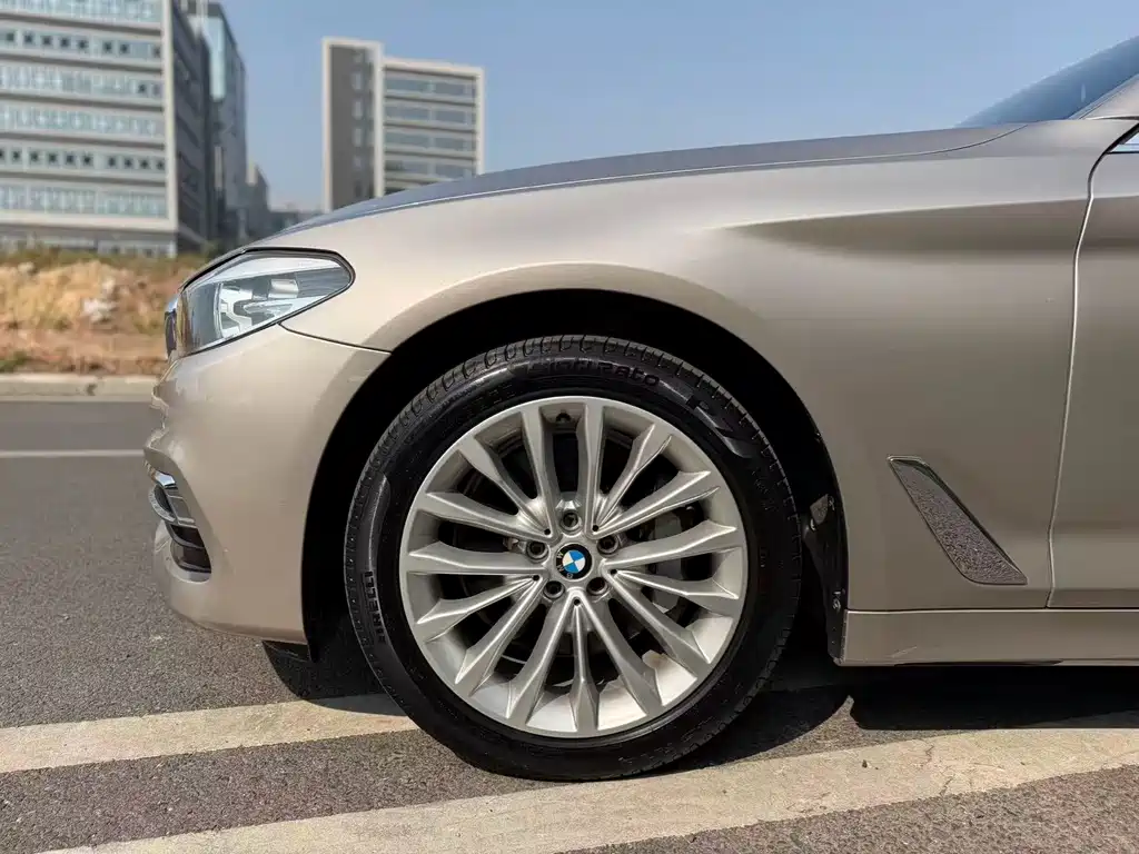 BMW 5 Series — фотографии объявления, Фото 10