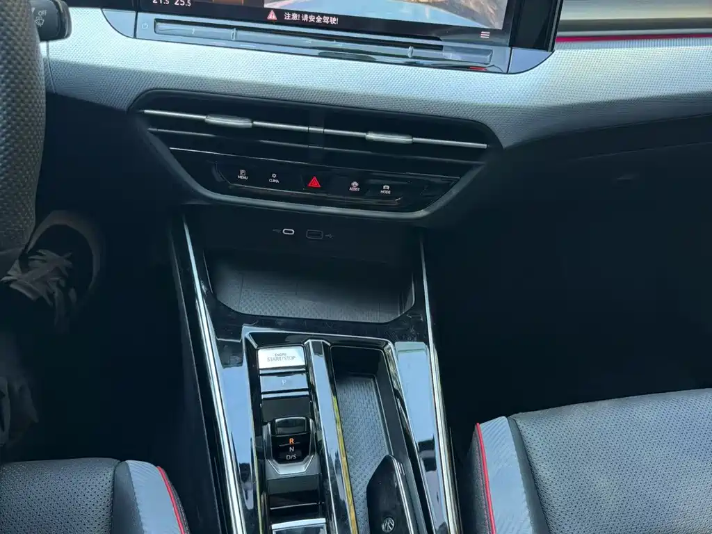 Volkswagen Lamando — миниатюра 6