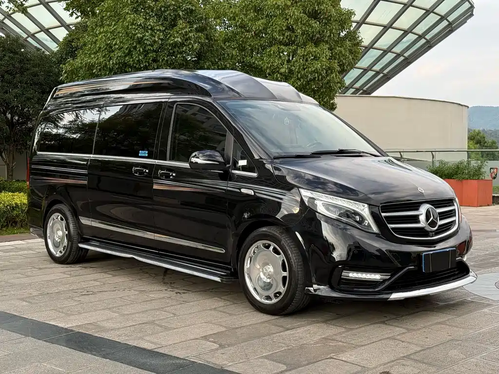 Mercedes-Benz V-Class — миниатюра 3
