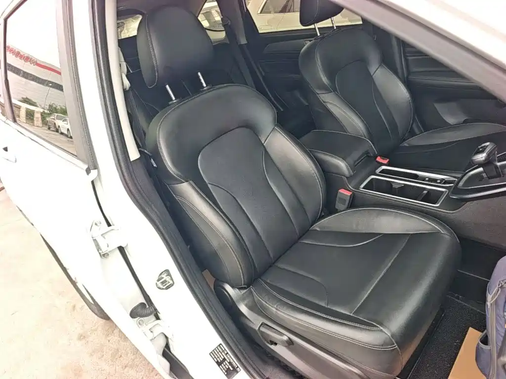 Haval M6 — миниатюра 25
